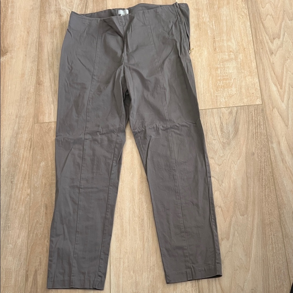 H&M Women's Gray Cropped Pants